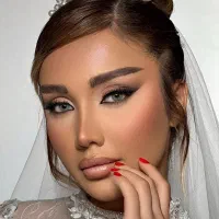 خدمات زیبایی میکاپ