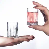 فروش انواع شات قهوه و نیم پیک