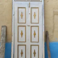 در قدیمی|کلکسیون اشیاء عتیقه|شیراز, سیاه سنگ|دیوار