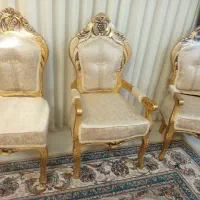 مبل سلطنتی طلایی کرم