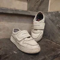 کتانی سفید اسپورت