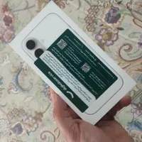 اپل iPhone 16 با حافظهٔ ۱۲۸ گیگابایت