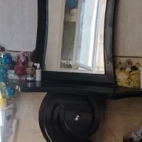 آینه و میزآرایشی