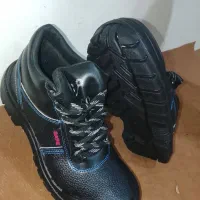 کفش ایمنی پاک و|کیف، کفش، کمربند|کرمانشاه, |دیوار