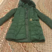 چندعدد لباس درحدنو هست