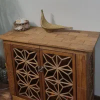 کنسول چوبی سنتی