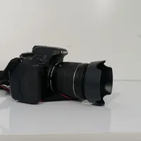 دوربین کنون 750D با لنز 18-55