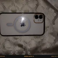 اپل iPhone 11 با حافظهٔ ۱۲۸ گیگابایت