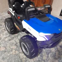 ماشین شارژی بزرگ ۲نفره|اسباب‌بازی بچه|قم, شهرک توانیر|دیوار