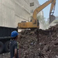 تخریب ساختمان وخاکبرداری صفرتاصد باپروانه کار