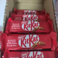 شکلات کیت کت اصلی