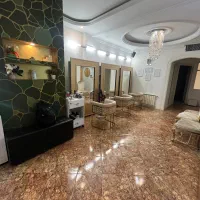 همکاری یا اجاره اتاق ومیزبه ناخنکار و مژه کارولنجک|استخدام درمانی، زیبایی، بهداشتی|تهران, اوین|دیوار