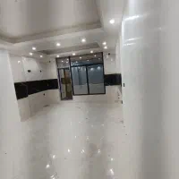 97متر/طبقه4/خام/2خواب/نزدیک خیابان اصلی