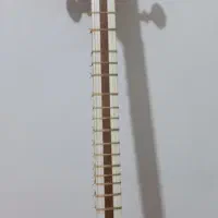 تار  مهر (زند)|سازهای سنتی|همدان, |دیوار