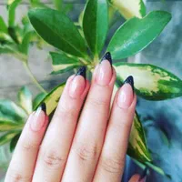 تخفیف ویژه خدمات ناخن|خدمات آرایشگری و زیبایی|شیراز, فضل‌آباد|دیوار