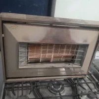 بخاری دیواری دودکش دار سالم مرتب