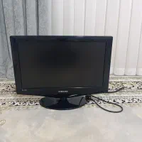 یک عدد تلویزیون