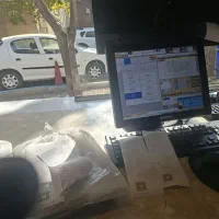 صندوق دار شیفت شب