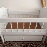 تخت خواب کنار مادر گهواره ای