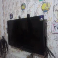 سلام تلوزیون 32انچ سالم درحد نو ساده فروشی 8500ت