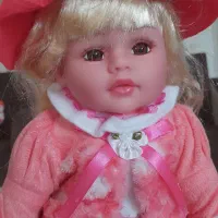 عروسک موزیکال نو با جعبه