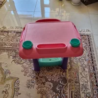 میز و صندلی‌کودک