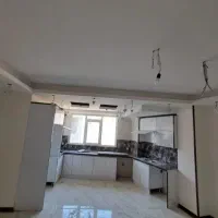 ۸۳ متر/ ۲ خوابه / کلید نخورده زنجان جنوبی