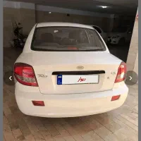 ماشین ریو سفید