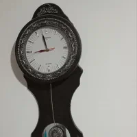 ساعت دیواری