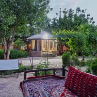 سوتیت ویلا کلبه ( دربست)    ابتدا شاهنامه  ۱۸