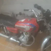 موتور۱۲۵ مزایده