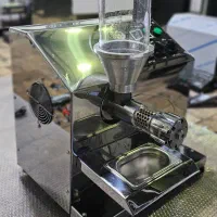 دستگاه روغنگیری هیراد ماشین کیفیت بالا/شرایط ویژه|فروشگاه و مغازه|اصفهان, روشندشت|دیوار