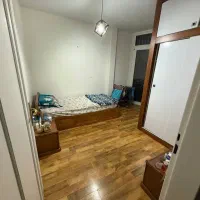 تخت خواب یک نفره به همراه دو عسلی