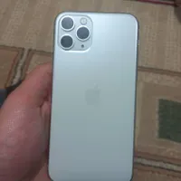 اپل iPhone 11 Pro با حافظهٔ ۲۵۶ گیگابایت