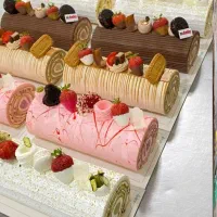 همکار در کارگاه قنادی