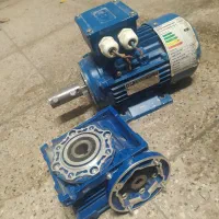 موتور ۳فاز با گیربکس