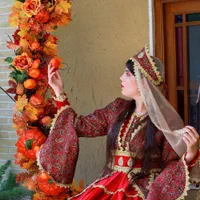 فروش و کرایه  لباسهای محلی زنانه و مردانه