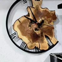 ساعت دیواری چوبی