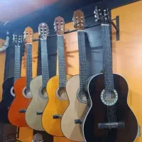 گیتار نو نو (پاساژ مرکزی طبقه بالا انتهای سالن)|گیتار، بیس، امپلیفایر|شوش, |دیوار