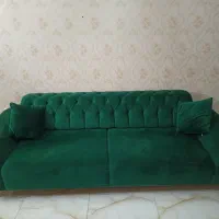 کاناپه سفارشی ۴نفره مخملی سبز اشرافی تخت شو