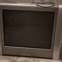 تلویزیون sony trinitron ۲۱ اینچ سالم +ریموت اصلی|تلویزیون و پروژکتور|تهران, درختی|دیوار