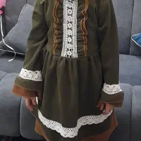 چند دست لباس دخترانه کاملا سالم و نو