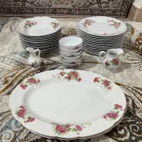 سرویس 34 پارچه چینی گل سرخی گلسرخ گل سرخ