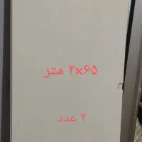 چندعدد درب چوبی کمددیواری بدون چارچوب