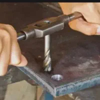 قلاویز کاری و جوشکاری