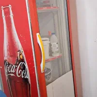 یخچال ایستاده کوکاکولا