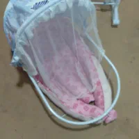 گهواره تخت نوزاد