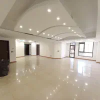 ۲واحد۱۵۵متر۳اتاق موقعیت/جنوبی/۴پارکینگ/گاندی