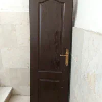 یک جفت درب سرویس