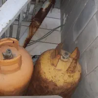 دو عدد کپسول گاز هر یکی ش چهارده هزار تومان